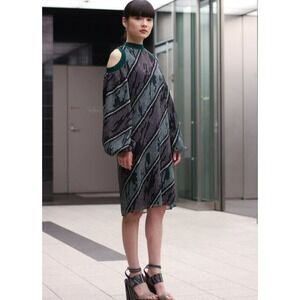 ADEAM Japan Green stripe Geo-print cold shoulder blouson sleeve shift dress  L